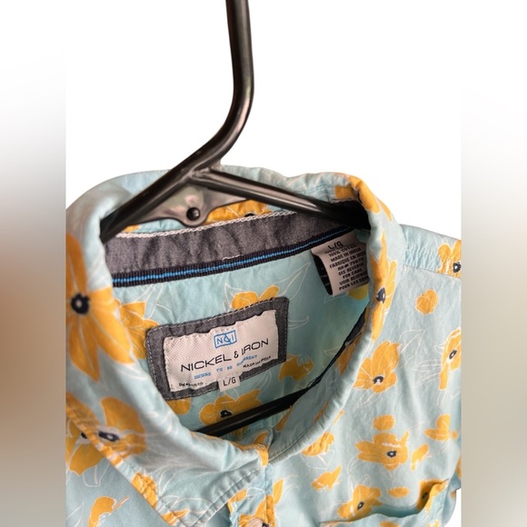 Blue and yellow floral short sleeve button down shirt - Picture 2 of 4